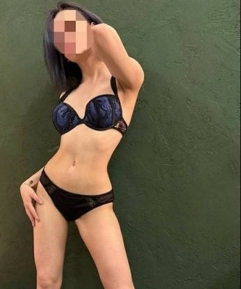 Даночка, 19 лет, 1 размер груди